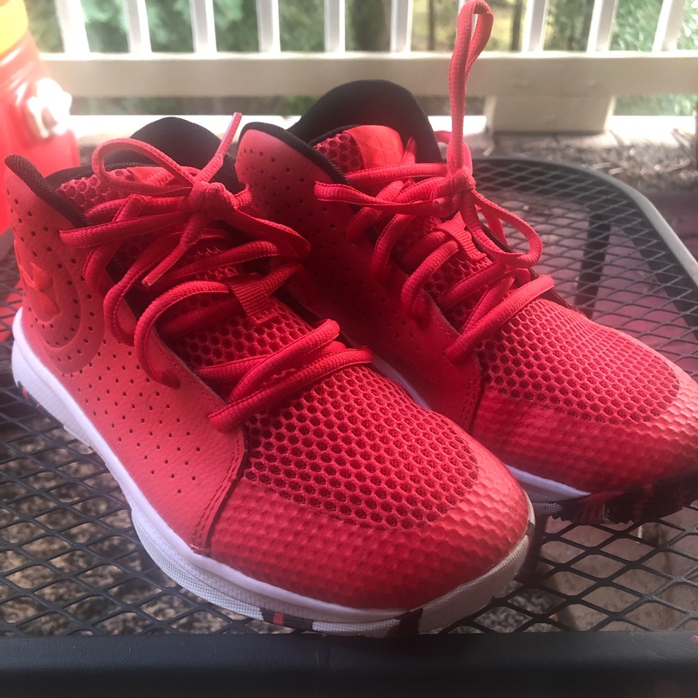 boys Under Armour